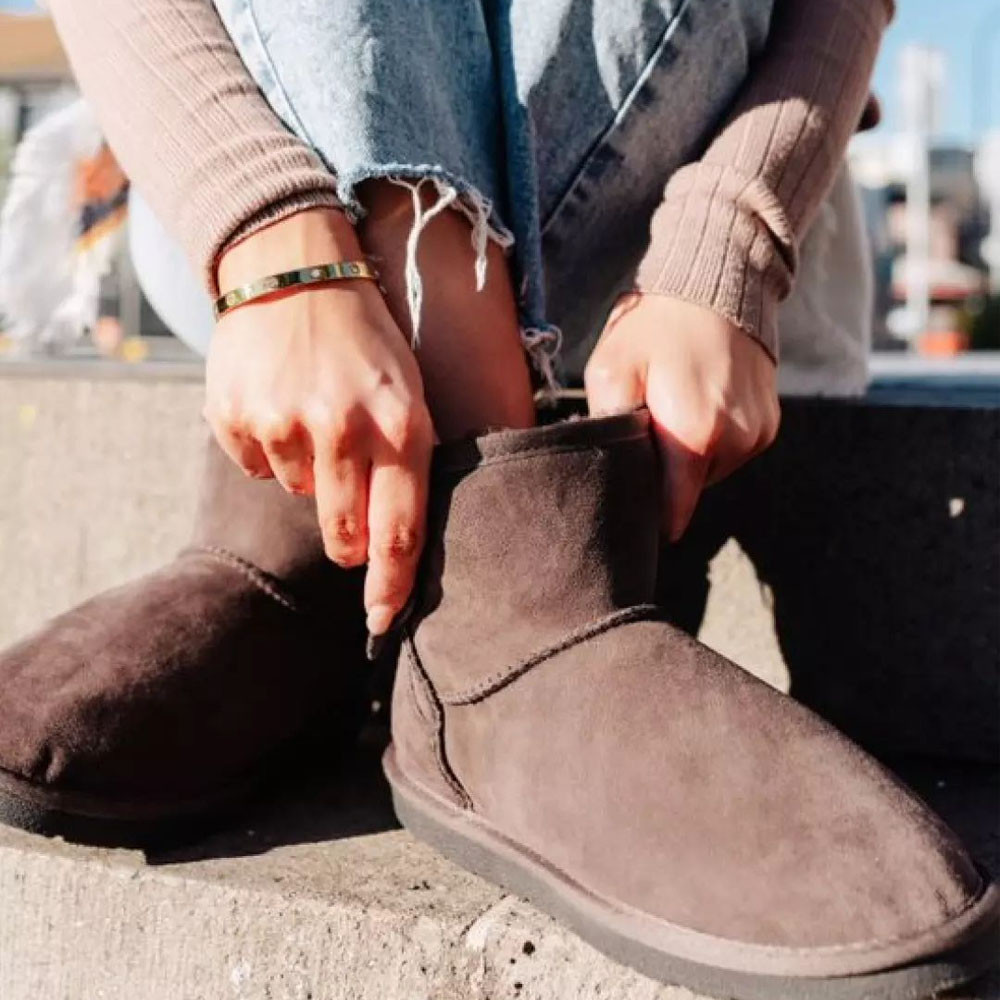 Shearers UGG Classic Mini | Natonic Shearers UGG Classic Mini | Natonic