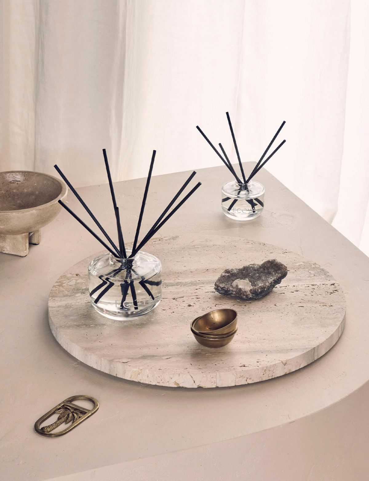 Aesthetic representation of the Woah99 casino theme